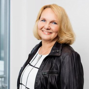 Petra Gilly, Softwareentwicklerin